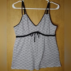 Character Black and White Print Tank Top